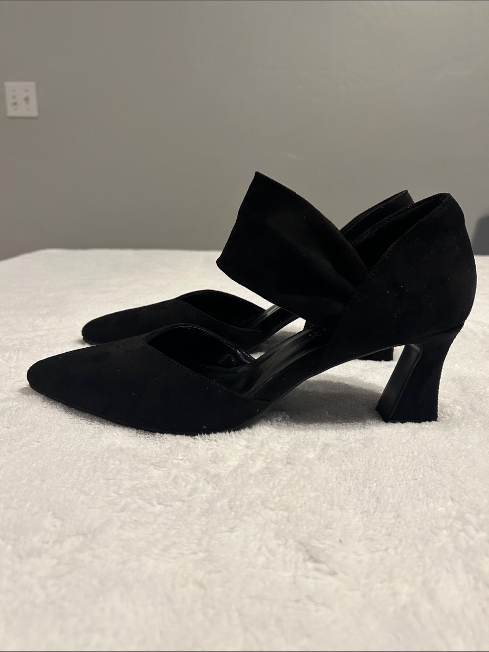 My Paris X Women's Black Pointed Toe Ankle Strap Dress shoes women SZ 7.5 witchy - Picture 3 of 11